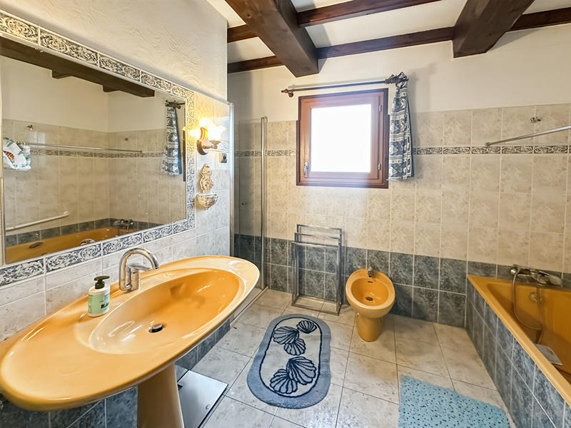 Maison - 157 m² - 6 pièces