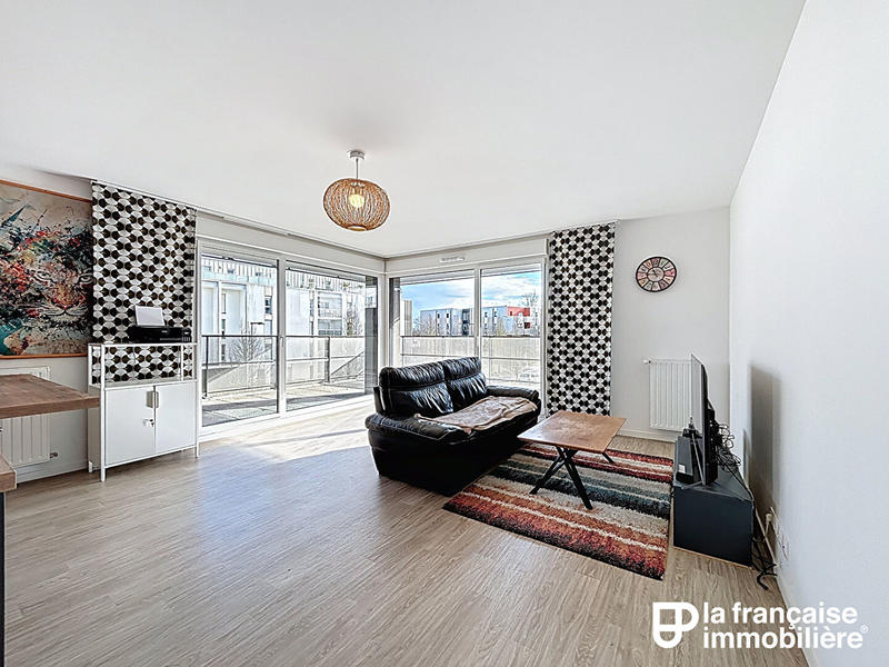 Appartement - 80 m² - 4 pièces