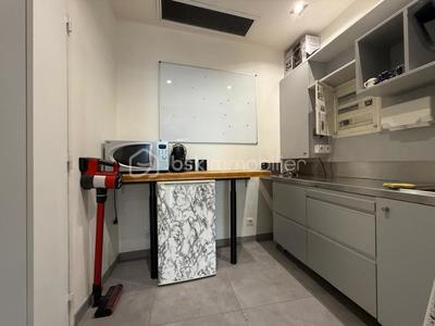 Bureau - 25 m² - 2 pièces