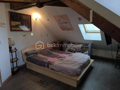 Maison - 218 m² - 10 pièces