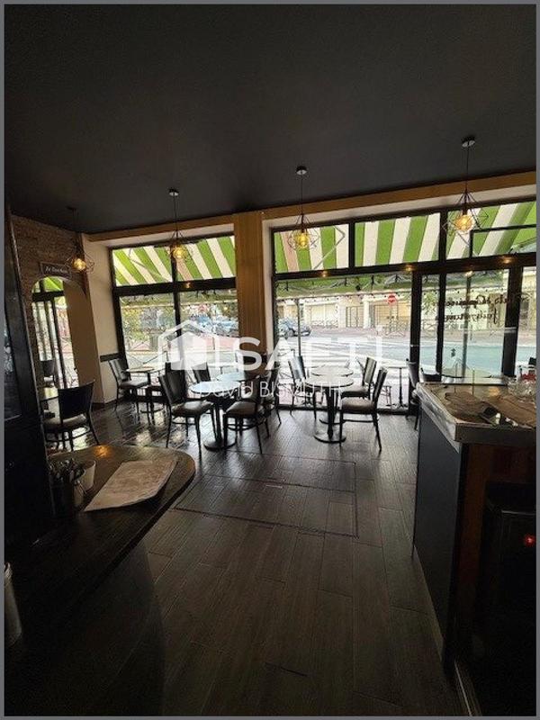 Local commercial - 100 m² - 3 pièces