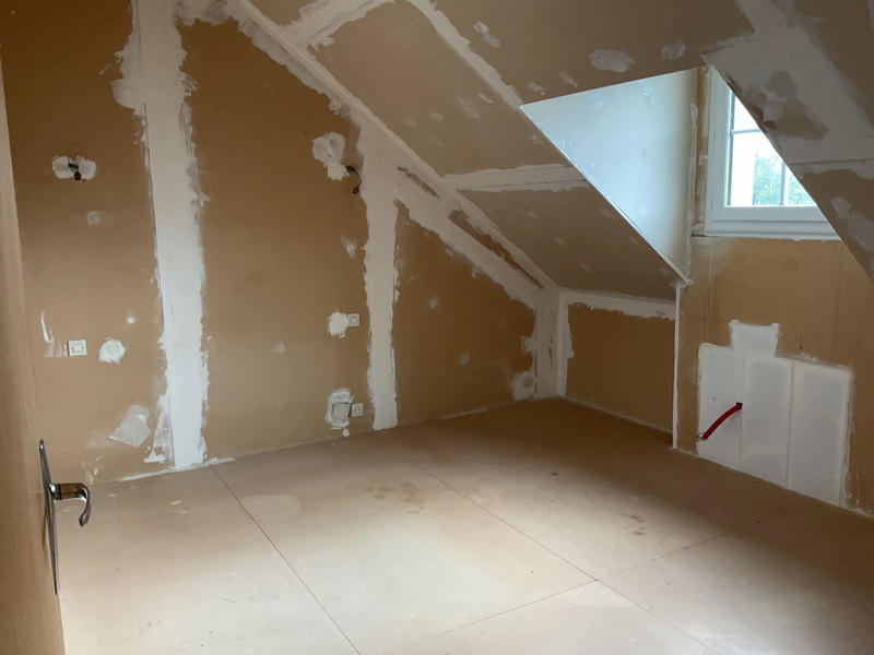 Maison - 122 m² - 4 pièces