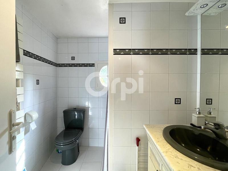 Maison - 162 m² - 5 pièces