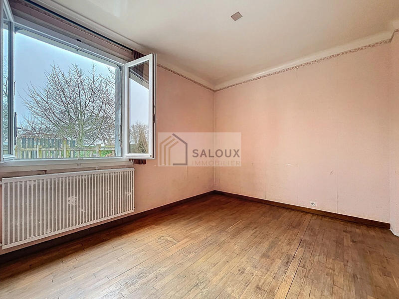 Maison - 267 m² - 8 pièces