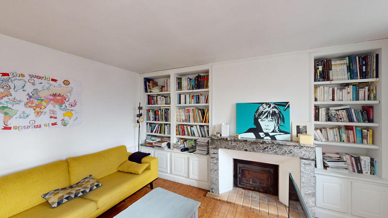 Maison - 250 m² - 7 pièces