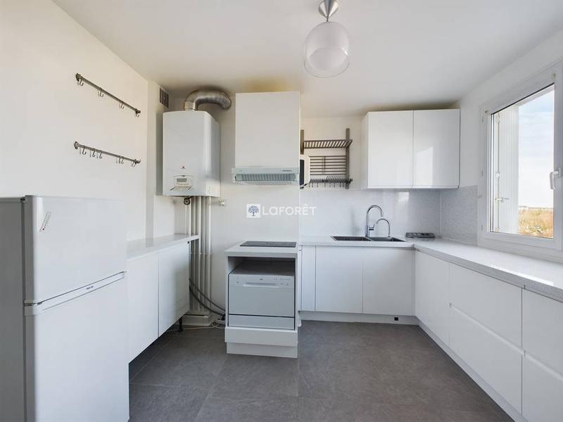 Appartement - 80 m² - 4 pièces