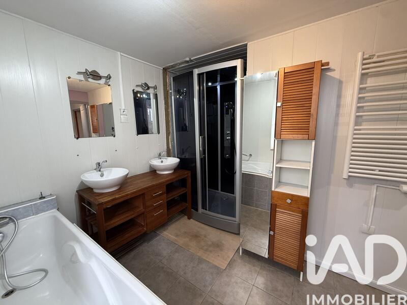 Maison - 72 m² - 5 pièces