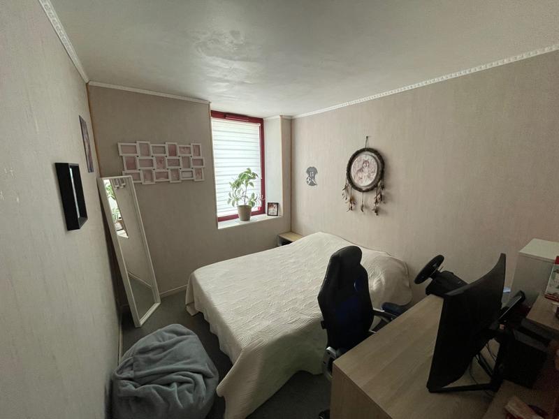 Maison - 202 m² - 5 pièces