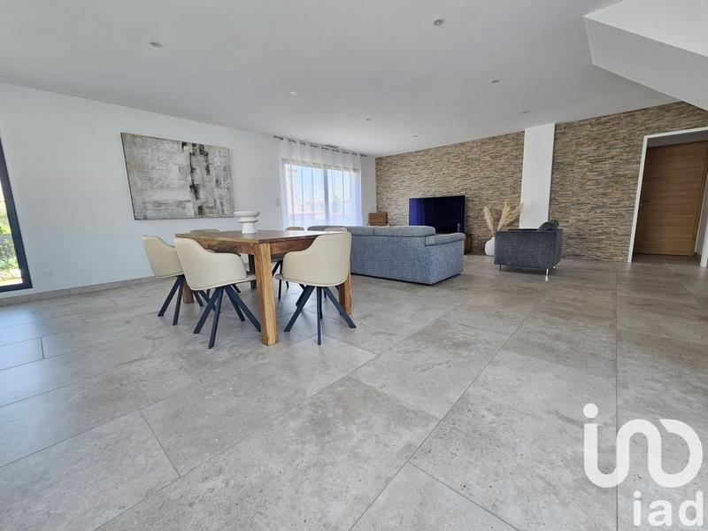 Maison - 147 m² - 5 pièces