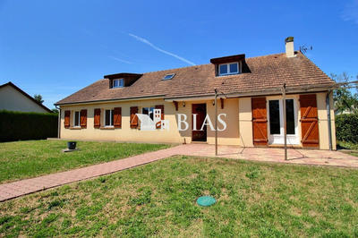 Maison - 165 m² - 6 pièces