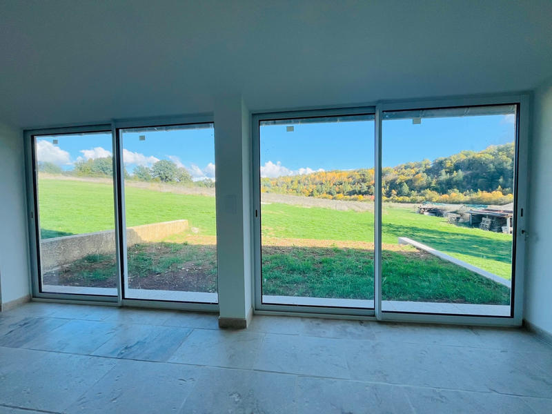 Propriété - 420 m² - 12 pièces