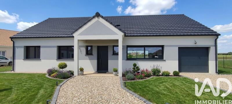 Maison - 111 m² - 4 pièces