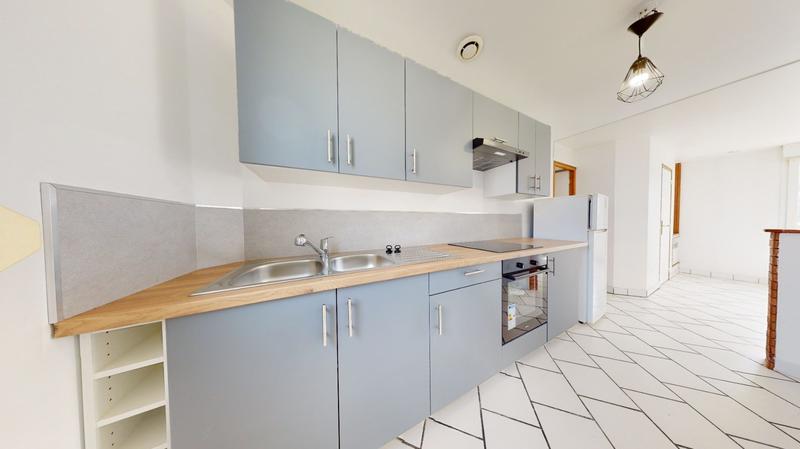 Appartement - 77 m² - 4 pièces