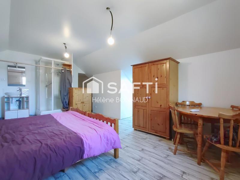 Maison - 170 m² - 7 pièces