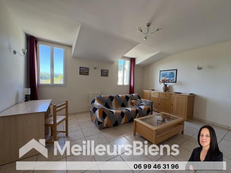 Maison - 265 m² - 1 pièce