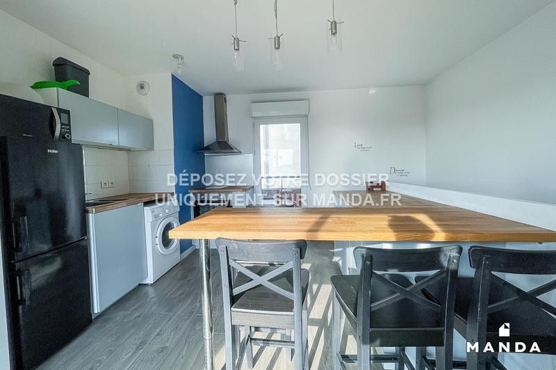 Studio - 30 m² - 1 pièce