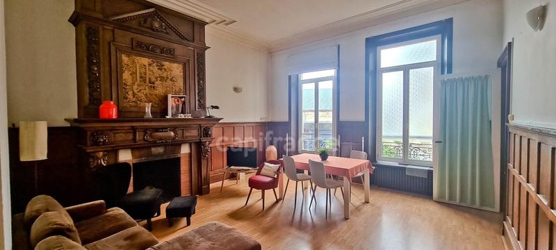 Immeuble - 573 m² - 24 pièces