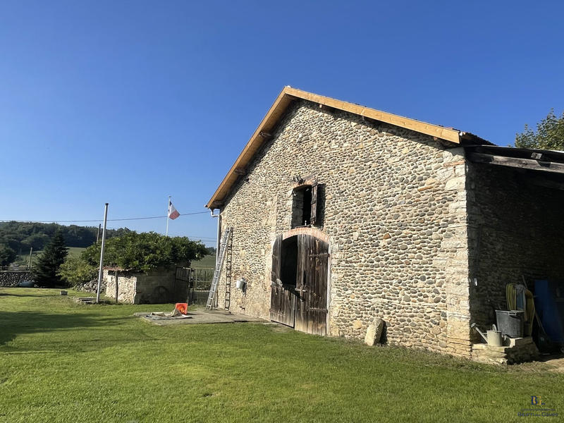 Maison ancienne - 343 m² - 9 pièces