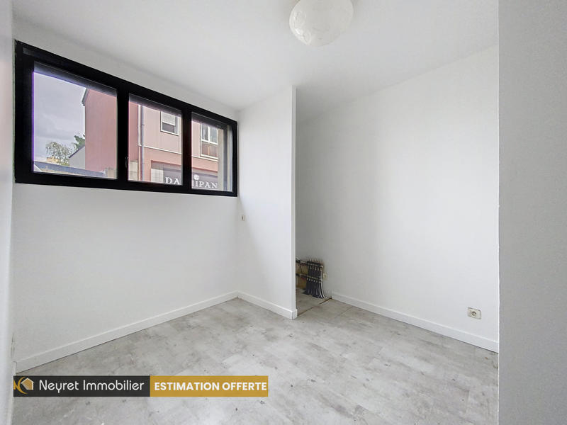 Appartement - 79 m² - 3 pièces