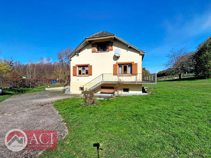 Maison - 120 m² - 5 pièces