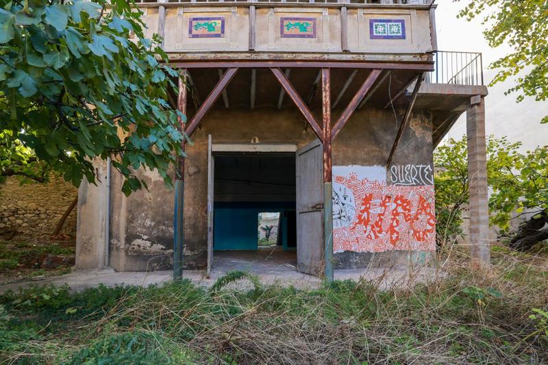 Maison - 247 m² - 2 pièces