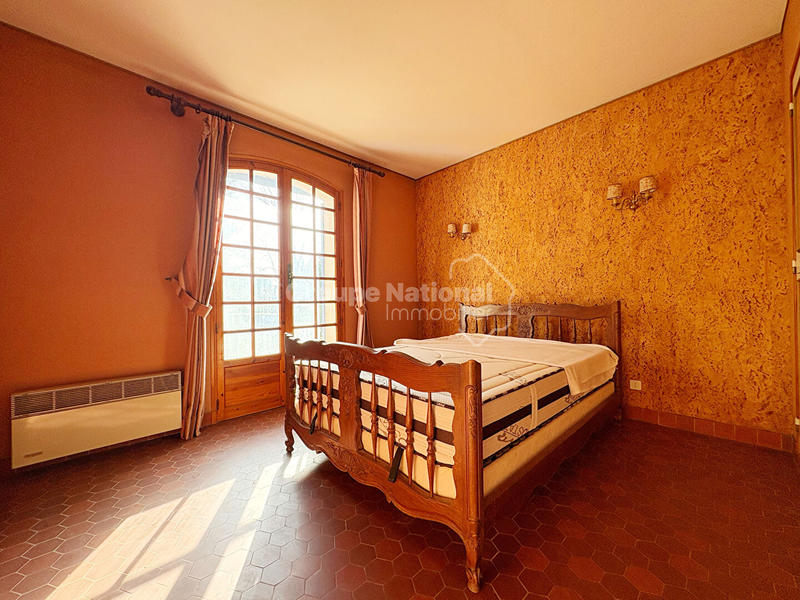 Maison - 136 m² - 4 pièces