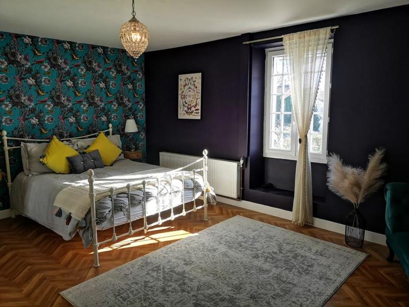 Propriété - 280 m² - 8 pièces