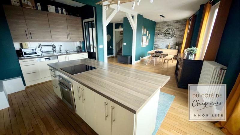 Duplex - 119 m² - 6 pièces