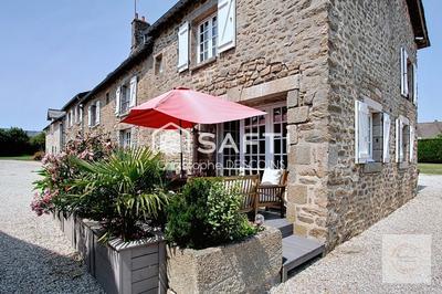 Maison - 400 m² - 17 pièces