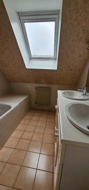 Maison - 173 m² - 10 pièces