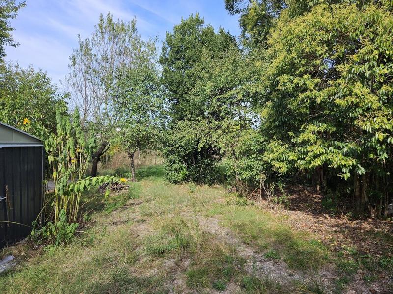 Terrain constructible - 673 m²