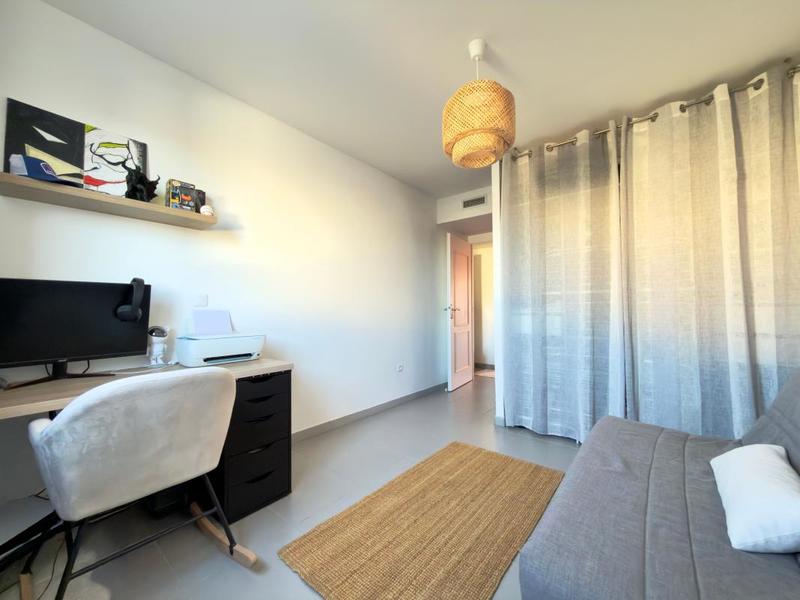 Maison - 102 m² - 4 pièces