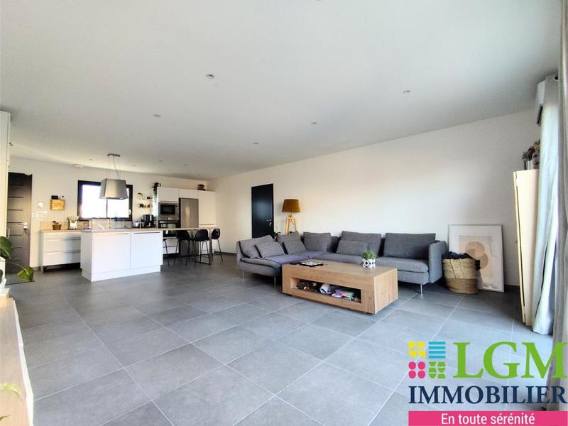 Villa - 99 m² - 4 pièces