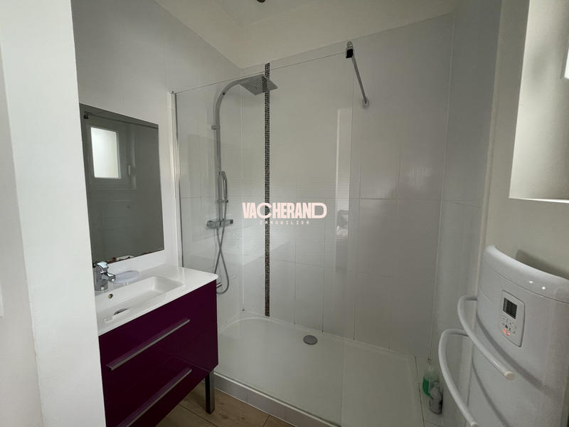 Maison contemporaine - 203 m² - 5 pièces