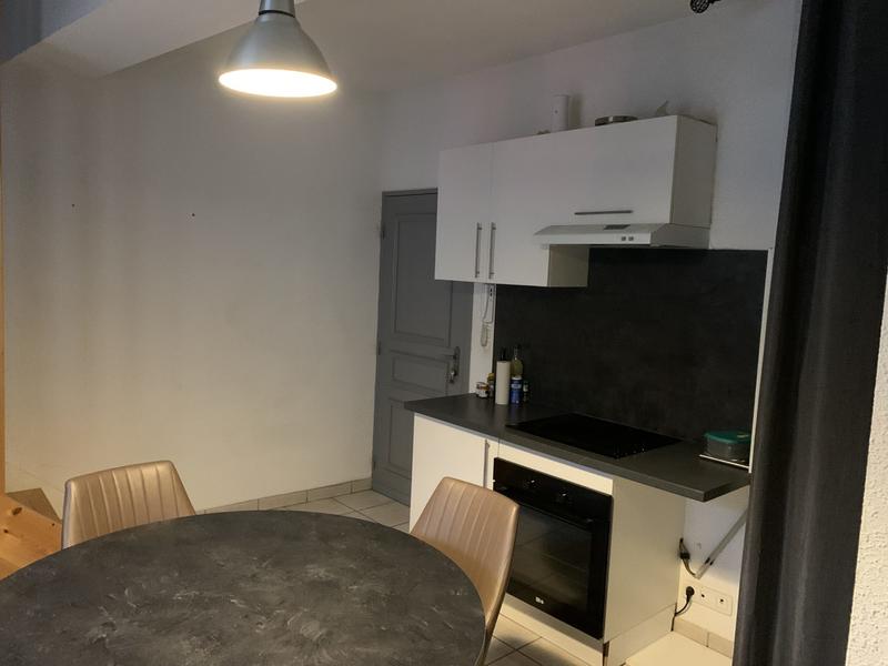 Appartement - 60 m² - 4 pièces