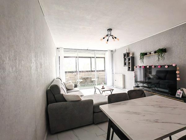 Appartement - 88 m² - 5 pièces