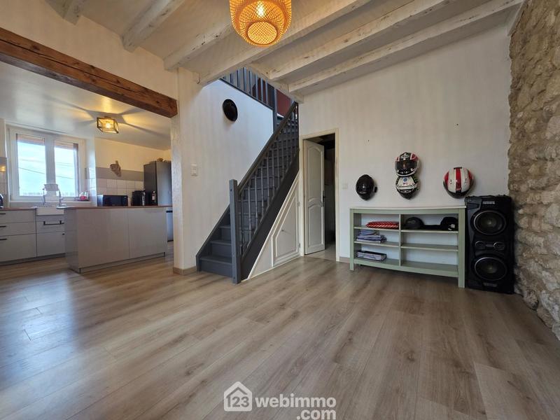 Maison - 103 m² - 2 pièces