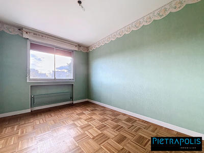 Appartement - 112 m² - 5 pièces