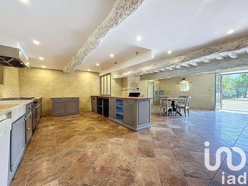 Maison - 410 m² - 11 pièces