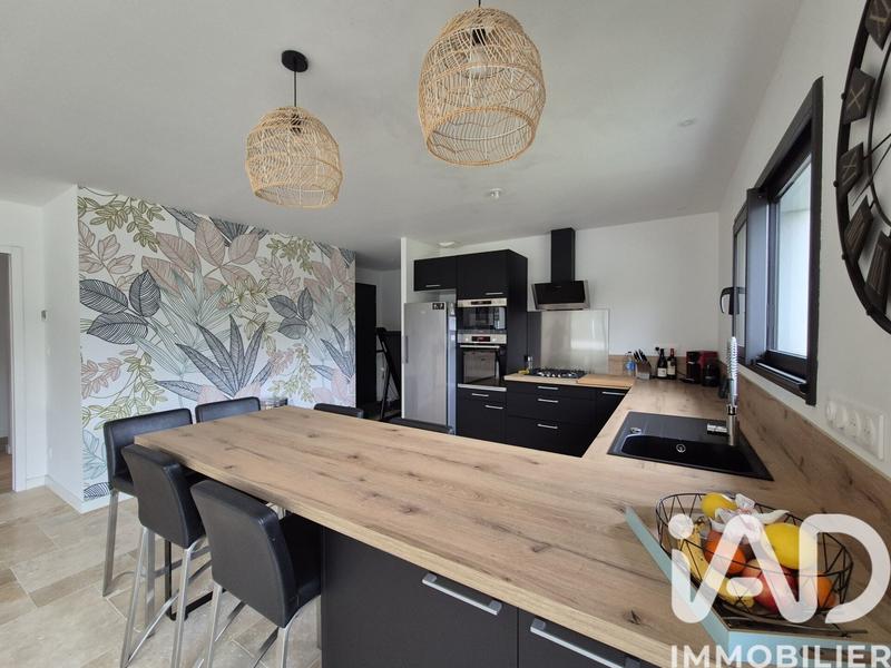 Maison - 115 m² - 4 pièces