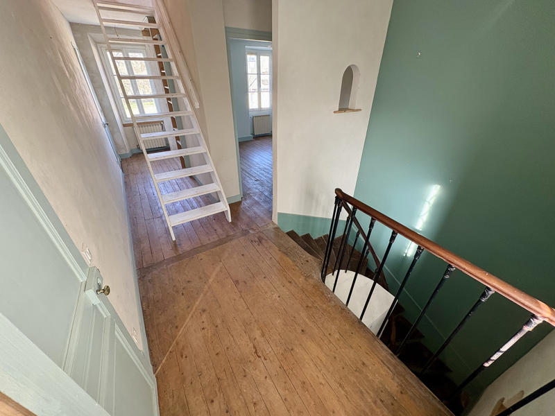 Maison - 174 m² - 5 pièces