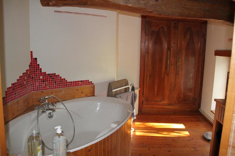 Maison - 406 m² - 11 pièces