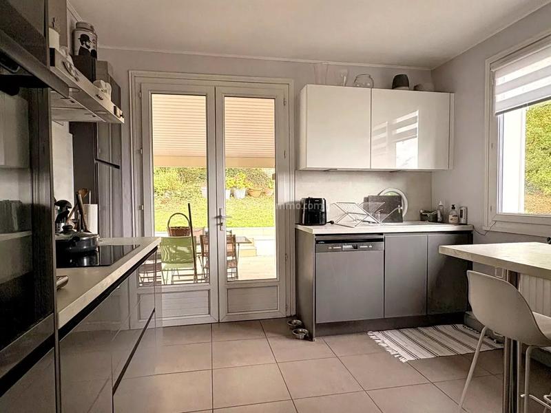 Maison - 143 m² - 5 pièces