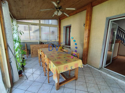 Maison - 121 m² - 6 pièces