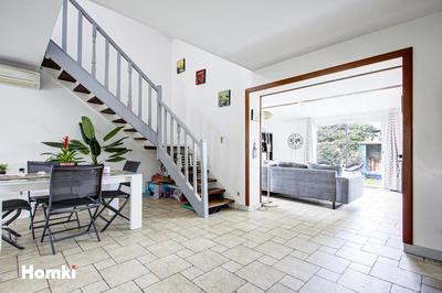 Maison - 136 m² - 4 pièces