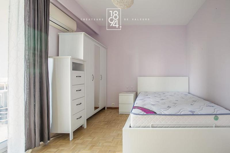 Appartement - 88 m² - 4 pièces