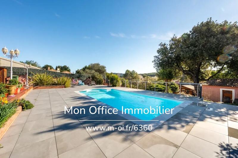 Maison - 127 m² - 5 pièces