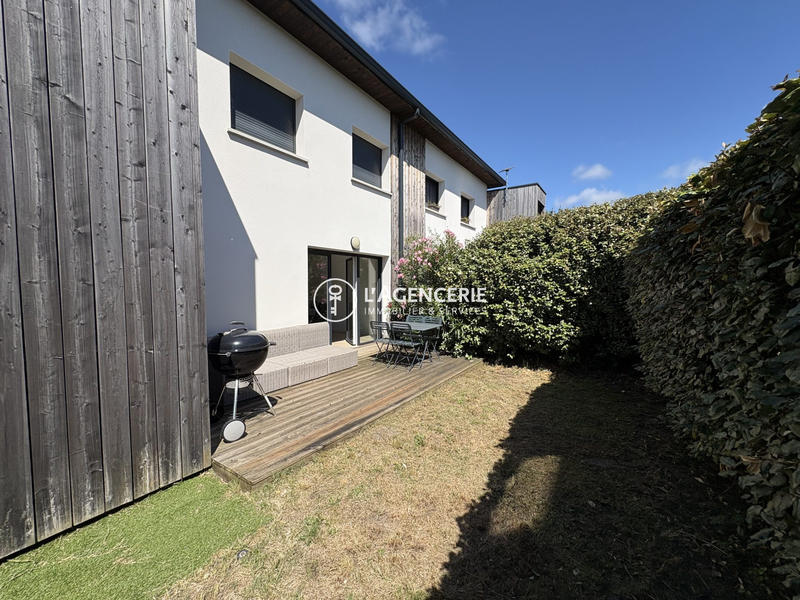 Duplex - 93 m² - 4 pièces