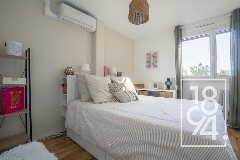 Appartement - 70 m² - 3 pièces