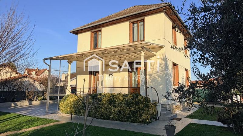 Maison - 110 m² - 5 pièces